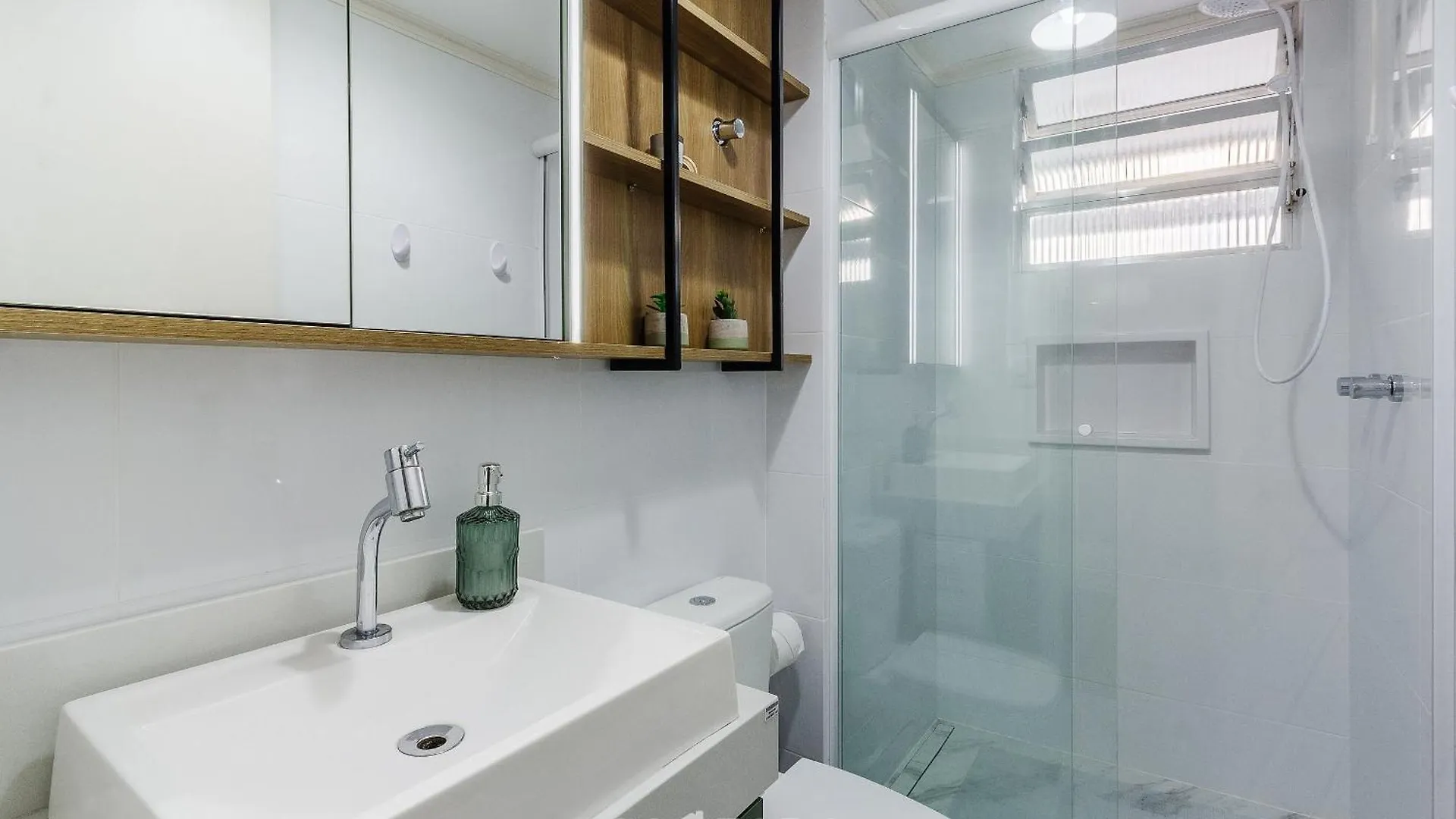 Studio Confortavel E Bem Localizado Em Poa Cei0304 Porto Alegre Brazil